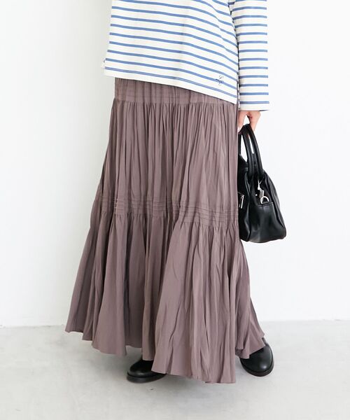le.coeur blanc（ルクールブラン）の「《手洗い可能》エアータンブラーランダムプリーツスカート（スカート・レディース・ブラウン/ブラック・38）」の11枚目の写真