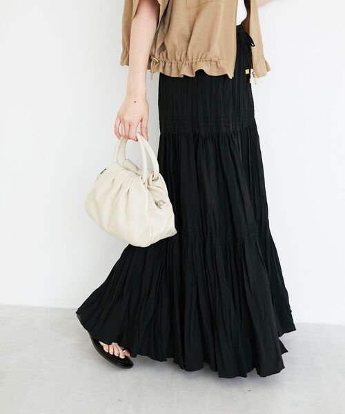 le.coeur blanc（ルクールブラン）の「《手洗い可能》エアータンブラーランダムプリーツスカート（スカート・レディース・ブラウン/ブラック・38）」の18枚目の写真