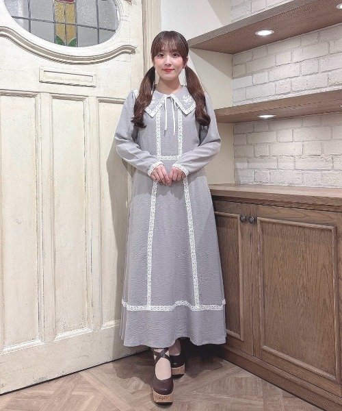 セール】トーションレース使い刺繍衿ワンピース/fint フィント