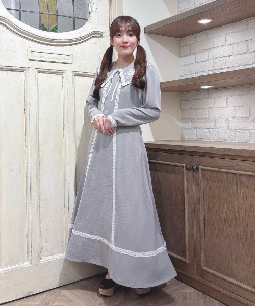 セール】トーションレース使い刺繍衿ワンピース/fint フィント