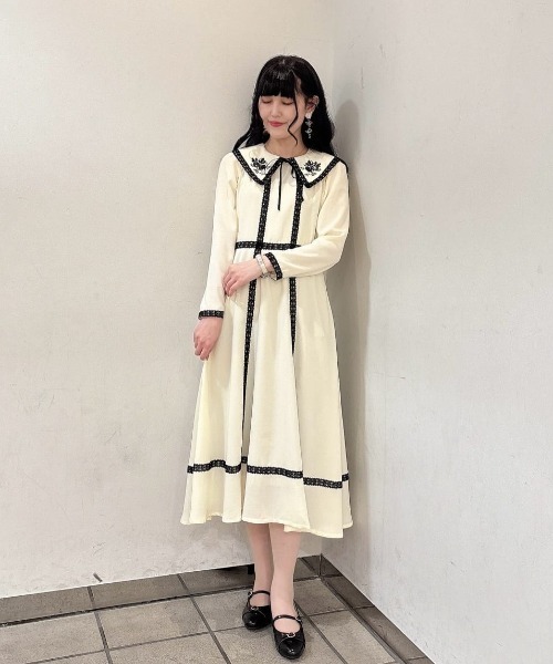 セール】トーションレース使い刺繍衿ワンピース/fint フィント