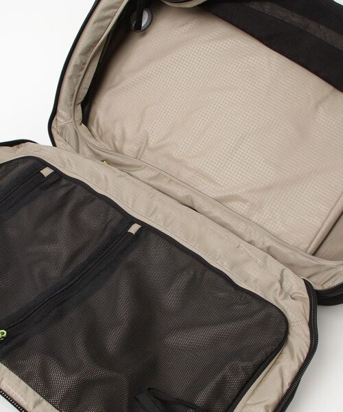 GREGORY(グレゴリー)の「ボーダーキャリーオン40 BORDER CARRY ON 40 ブラックライケン(バックパック/リュック・メンズ・ブラック・ONE SIZE)」の3枚目の写真