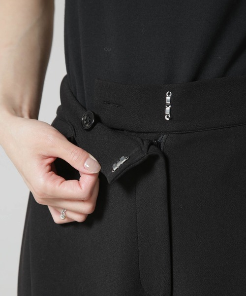 NANO universe（ナノユニバース）の「サイドタックカットジョーゼットパンツ（スラックス・レディース・ブラック/レンガ/モカ・FREE）」の4枚目の写真