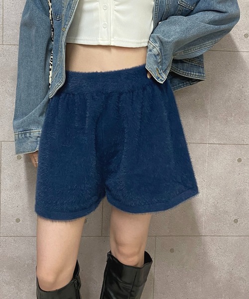 NANEA(ナネア)の「シャギーニットショートパンツ(その他パンツ・レディース・ブラック/ブラウン/ブルー・フリー)」の3枚目の写真