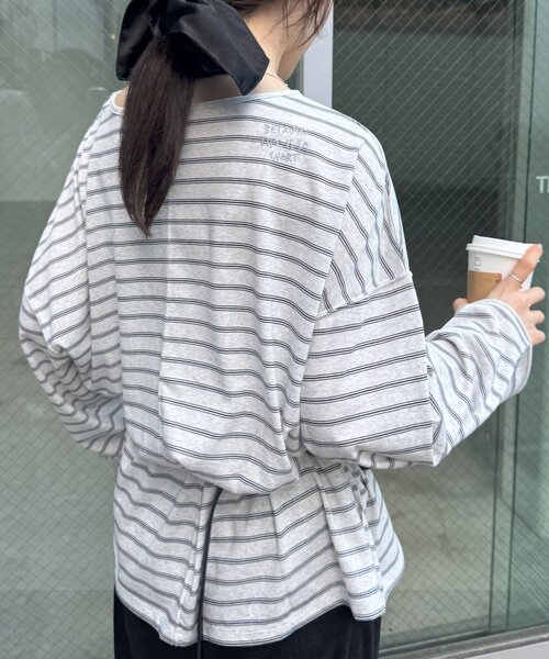 CIAOPANIC TYPY（チャオパニックティピー）の「シアースラブボーダーワンポイント刺繍オーバTee（Tシャツ/カットソー・レディース・ライトグレー/レッド/ネイビー/サックスブルー・ONE SIZE）」の8枚目の写真