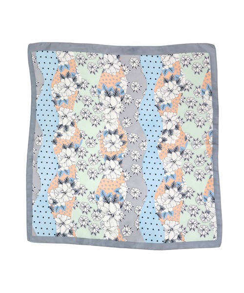 MIAN (ミアン)の「フラワー×ドットマルチスカーフ(バンダナ/スカーフ・レディース・グレー・FREE)」の8枚目の写真