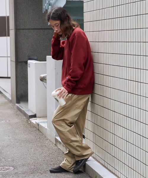 Champion（チャンピオン）の「Champion/チャンピオン RW CREW NECK SWEAT SHIRT リバースウィーブ(R) クルーネックスウェットシャツ（スウェット・メンズ・バーガンディー/ダークネイビー/グレー/ブラック・XL/L/M）」の13枚目の写真