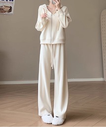 gossip！ロサンゼルス（ゴシップロサンゼルス）の「ビッグシルエット裏起毛プルオーバーパーカースウェット& ボール ワイド パンツ  ルームウェア２点セット【普段着でもルームウェアでも】（ルームウェア/パジャマ）」
