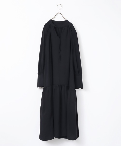 hunch（ハンチ）の「ジョーゼット柄 プリントワンピース（ワンピース・レディース・ベージュ系その他/ブラック/グレー系その他/ブラウン系その他・FREE）」の5枚目の写真