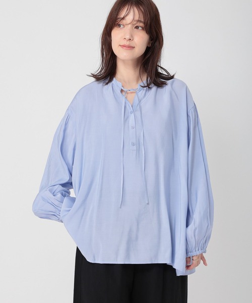 studio CLIP(スタディオクリップ)の「【WEB・一部地域限定】ダブルフロントボリュームスリーブブラウス(シャツ/ブラウス・レディース・オフホワイト/ブラック/サックスブルー・FREE)」の15枚目の写真