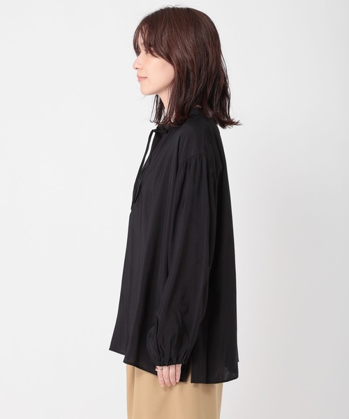 studio CLIP(スタディオクリップ)の「【WEB・一部地域限定】ダブルフロントボリュームスリーブブラウス(シャツ/ブラウス・レディース・オフホワイト/ブラック/サックスブルー・FREE)」の20枚目の写真