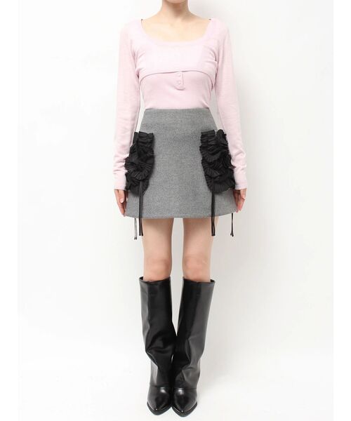 OUNNOUN(オウンノウン)の「【OUNNOUN】フリルデザインミニスカート(スカート・レディース・グレー/ブラック・SMALL/MEDIUM)」の10枚目の写真