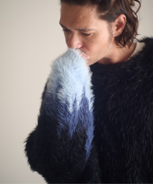 ADAM PATEK(アダムパテック)の「ADAMPATEK/distorted chevron pattern crewneck/シャギー配色クルーネックニット(AP2521026)(ニット/セーター・レディース・ブラック×ブルー/ブラック×ベージュ・1/2)」の9枚目の写真