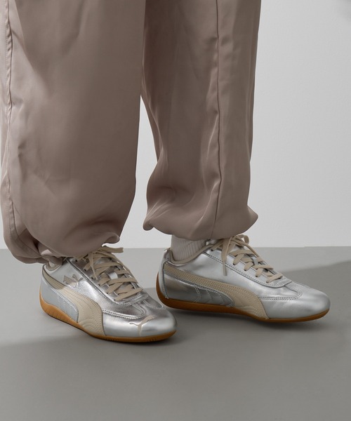 PUMA(プーマ)の「【PUMA】SPEEDCAT SILVER WNS スピードキャット シルバー(スニーカー・レディース・シルバー/シルバー系1・25cm/24.5cm/24cm/22.5cm/23cm/23.5cm/25.5cm)」の14枚目の写真