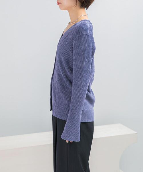 URBAN RESEARCH ROSSO WOMEN(アーバンリサーチ ロッソ)の「モールVネックニットカーディガン(カーディガン/ボレロ・レディース・ブラック/ブルー/オフホワイト・FREE)」の12枚目の写真