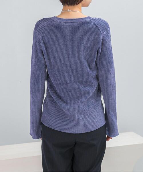 URBAN RESEARCH ROSSO WOMEN(アーバンリサーチ ロッソ)の「モールVネックニットカーディガン(カーディガン/ボレロ・レディース・ブラック/ブルー/オフホワイト・FREE)」の13枚目の写真