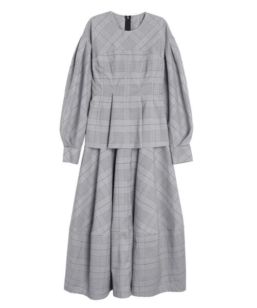 ELENDEEK（エレンディーク）の「ベアレイヤードワンピース（ワンピース・レディース・グレー/その他1・01/02）」の3枚目の写真