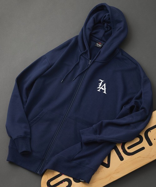 セール】【SAVIER：サビアー】LA ロゴ刺繍 ショート丈 フルジップ