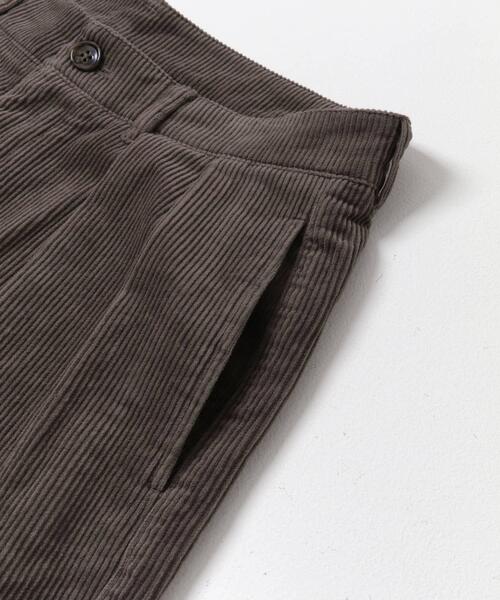 URBAN RESEARCH DOORS（アーバンリサーチドアーズ）の「2タック太畝コーデュロイパンツ（その他パンツ・メンズ・ブラウン/チャコールグレー・LARGE/MEDIUM）」の11枚目の写真