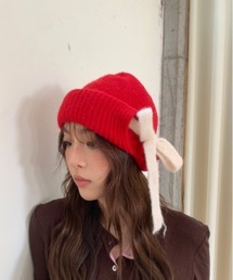 レディースのニットキャップ/ビーニー（レッド/赤色系）ファッション