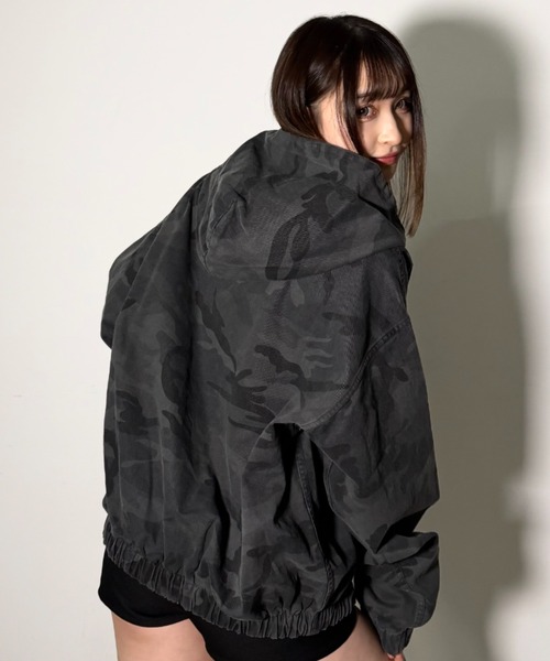 A'gem（エージェム）の「A'GEM/9 × .kom 『A'gem/エージェム』迷彩ジップパーカー（ベスト・メンズ・カモフラージュ/ブラック・FREE）」の16枚目の写真