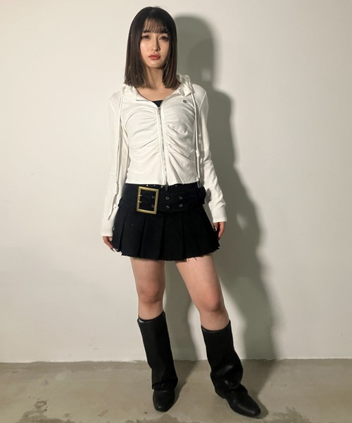 .KOM（ドットコム）の「『.KOM/ドットケーオーエム』Center Ruched Zip-Up Hoodie / センタールーシュジップアップフーディー（その他トップス・レディース・ブラック/アイボリー・FREE）」の21枚目の写真