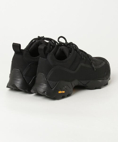 ROA(ロア)の「ROA KATHARINA ロア カタリナ スニーカー(スニーカー・メンズ・ブラック・39/41.5/43/42.5/41/38.5)」の4枚目の写真