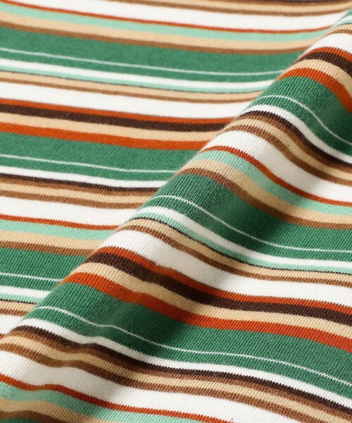 BEAMS PLUS(ビームスプラス)の「Pocket Tee Multi Stripe Tee(Tシャツ/カットソー・メンズ・レッド/グレー/グリーン・SMALL/XX-LARGE/X-LARGE/LARGE/MEDIUM)」の8枚目の写真