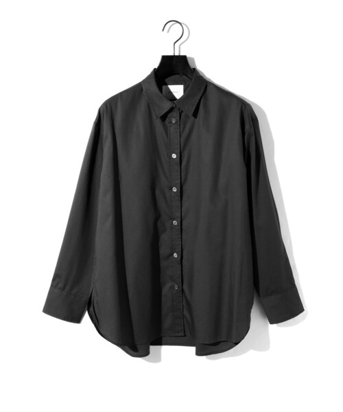 MIDIUMISOLID(ミディウミソリッド)の「MIDIUMISOLID for Ladies ベーシックバックギャザーシャツ(シャツ/ブラウス・レディース・ライトグレー/チャコールグレー/ブラック/ブラウン・FREE)」の2枚目の写真
