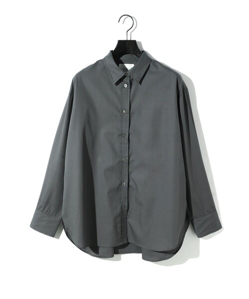 MIDIUMISOLID(ミディウミソリッド)の「MIDIUMISOLID for Ladies ベーシックバックギャザーシャツ(シャツ/ブラウス・レディース・ライトグレー/チャコールグレー/ブラック/ブラウン・FREE)」の5枚目の写真