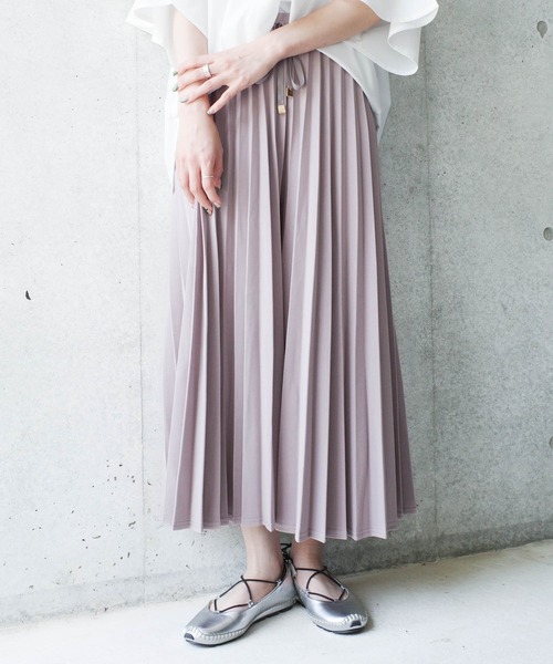 SWITCH BY ARCH（スイッチバイアーチ）の「【W】【it】【ARC】【SWITCH by ARCH】ACCORDION PLEATS SKIRTPANTS（その他パンツ・レディース・グレイッシュブルー/グレイッシュベージュ/キャメル/ライトグレー・FREE）」の3枚目の写真