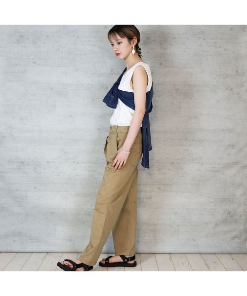 aity（アイティ）の「ツイルタックワイドパンツ チノパンツ ストレッチ 無地（チノパンツ・レディース・ブラック/カーキ/ベージュ・M/L/LL/3L/4L）」の7枚目の写真