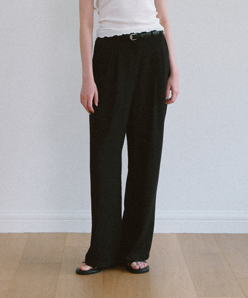 LAMINEZ(ラミネズ)の「サマーシルキー スラックス - ブラック(スラックス・レディース・その他・MEDIUM/SMALL)」の1枚目の写真