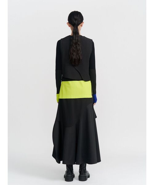 UN3D.（アンスリード）の「WAVE ASYMMETRY VEST / ウェーブアシンメトリーベスト（ベスト・レディース・ブラック/グレー・FREE）」の11枚目の写真