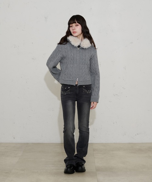 FCMM（エフシーエムエム）の「【日本限定】FUR HOODIE KNIT / ファーフーディニット（パーカー・レディース・アイボリー/ブラウン/グレー・SMALL/MEDIUM）」の11枚目の写真