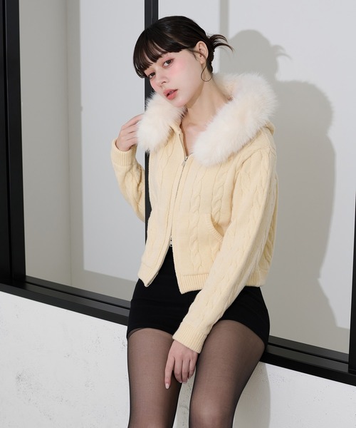 FCMM（エフシーエムエム）の「【日本限定】FUR HOODIE KNIT / ファーフーディニット（パーカー・レディース・アイボリー/ブラウン/グレー・SMALL/MEDIUM）」の14枚目の写真