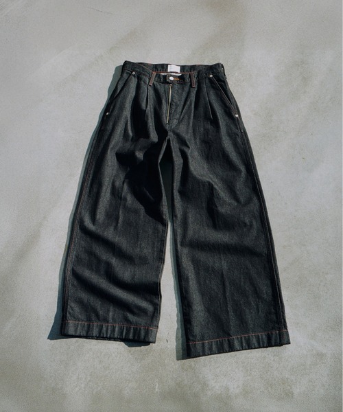 Camphor wood（カンファーウッド）の「【 Wrangler × CamphorWood 】front zip 2tuck wide baggy flare broken denim trousers / 【ラングラーコラボレーション】 2タックワイドバギーデニム（デニムパンツ・メンズ・ブラック系1・SMALL/MEDIUM/LARGE）」の20枚目の写真