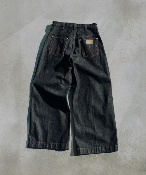 Camphor wood（カンファーウッド）の「【 Wrangler × CamphorWood 】front zip 2tuck wide baggy flare broken denim trousers / 【ラングラーコラボレーション】 2タックワイドバギーデニム（デニムパンツ・メンズ・ブラック系1・SMALL/MEDIUM/LARGE）」の22枚目の写真