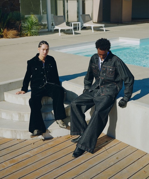 Camphor wood（カンファーウッド）の「【 Wrangler × CamphorWood 】front zip 2tuck wide baggy flare broken denim trousers / 【ラングラーコラボレーション】 2タックワイドバギーデニム（デニムパンツ・メンズ・ブラック系1・SMALL/MEDIUM/LARGE）」の16枚目の写真