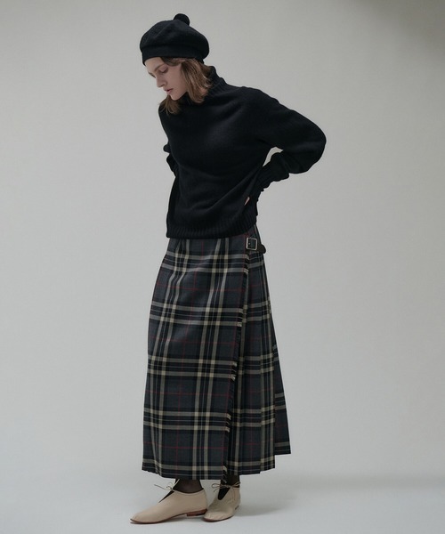 ROBERT MACKIE（ロバートマッキー）の「MACKIE | ポンポン ウール フェルトベレー UNISEX（ハンチング/ベレー帽・レディース・ネイビー/ブラック・F）」の11枚目の写真