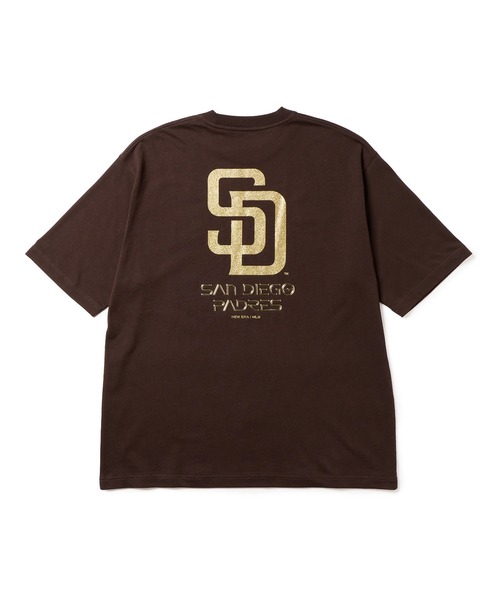 NEW ERA（ニューエラ）の「ニューエラ 半袖Tシャツ オーバーサイズ 空山基コラボMLB（Tシャツ/カットソー・メンズ・ホワイト/ブラウン・L/M/S/XXL/XL）」の3枚目の写真