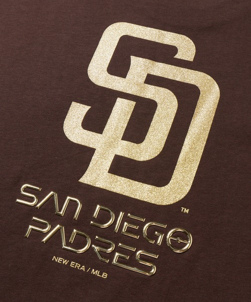 NEW ERA（ニューエラ）の「ニューエラ 半袖Tシャツ オーバーサイズ 空山基コラボMLB（Tシャツ/カットソー・メンズ・ホワイト/ブラウン・L/M/S/XXL/XL）」の5枚目の写真