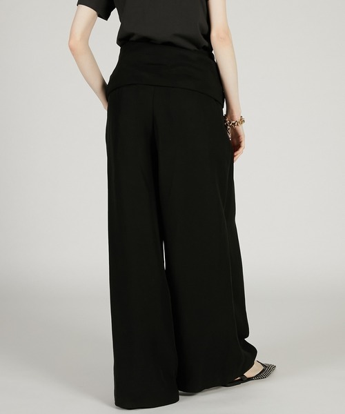 PRANK PROJECT（プランクプロジェクト）の「バックドレープ2WAYオールインワン / Back Drape 2WAY All-in-One（パンツドレス・レディース・ブラック/カーキ・36/38）」の7枚目の写真