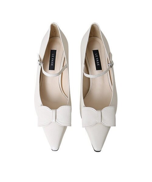 LEVASE(ルバズ)の「e.g) charlotte pumps-ivory 4cm(パンプス・レディース・その他・38/36/37/36.5/37.5/38.5)」の2枚目の写真