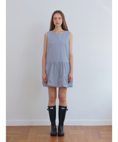 UNNOUT(アナウト)の「BANDING BALLOON MINI DRESS SKY(ワンピース・レディース・その他・FREE)」の3枚目の写真