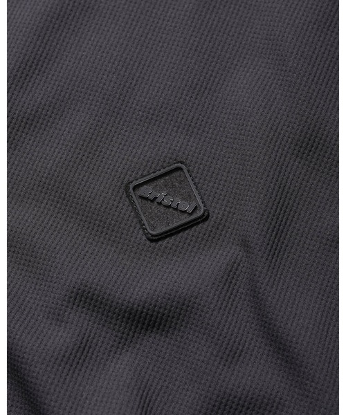 F.C.Real Bristol(エフシーレアルブリストル)の「TRAINING L/S TOP(Tシャツ/カットソー・メンズ・ブラック/ネイビー・SMALL/MEDIUM/LARGE/X-LARGE/XX-LARGE)」の5枚目の写真