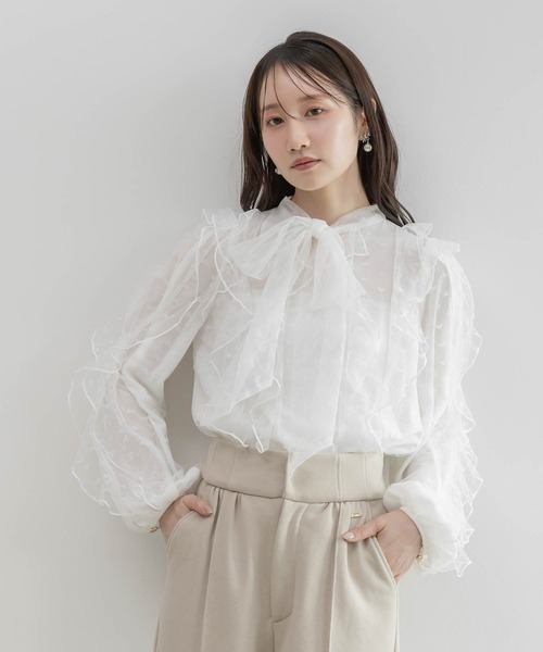 RANDA(ランダ)の「【Heart Collection】ハートチュールフリルボウタイブラウス(シャツ/ブラウス・レディース・ホワイト/ブラック・FREE)」の2枚目の写真
