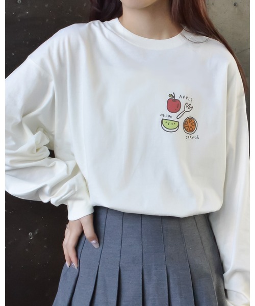 spiritoso(スピリトーゾ)の「フルーツプリントTシャツ(Tシャツ/カットソー・レディース・サーモンピンク/オフホワイト・FREE)」の1枚目の写真