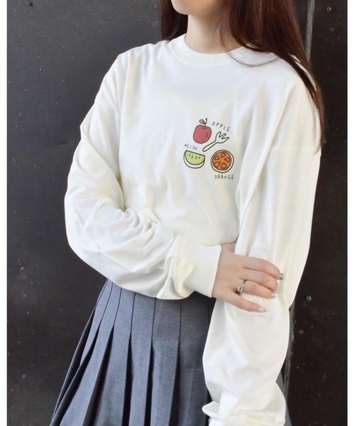 spiritoso(スピリトーゾ)の「フルーツプリントTシャツ(Tシャツ/カットソー・レディース・サーモンピンク/オフホワイト・FREE)」の7枚目の写真