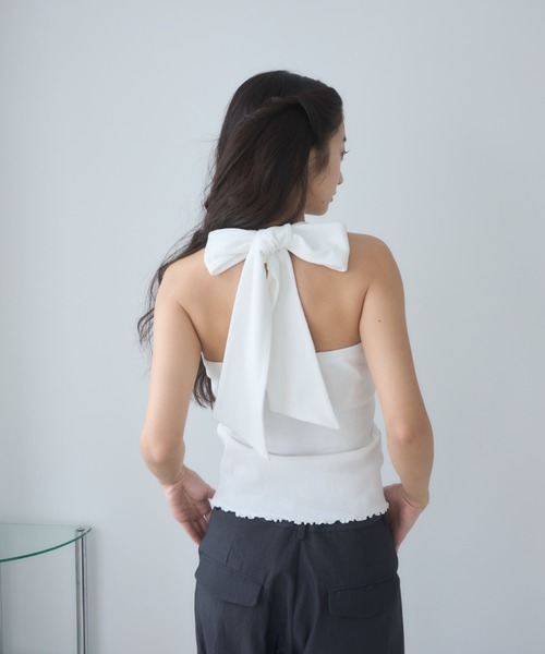 Smyeon（スミョン）の「Ribbon halter-neck top/リボンホルターネック
